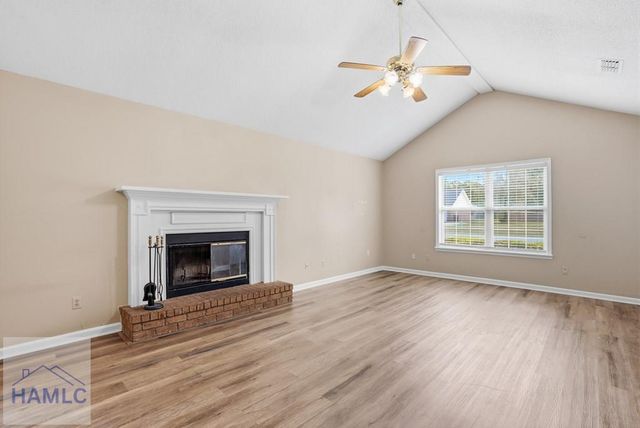 197 Waters Avenue, Allenhurst, GA 31301