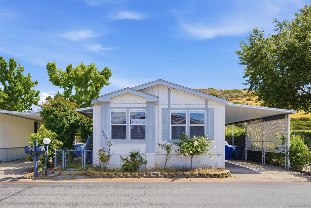 13207 Alpine 189, Poway, CA 92064
