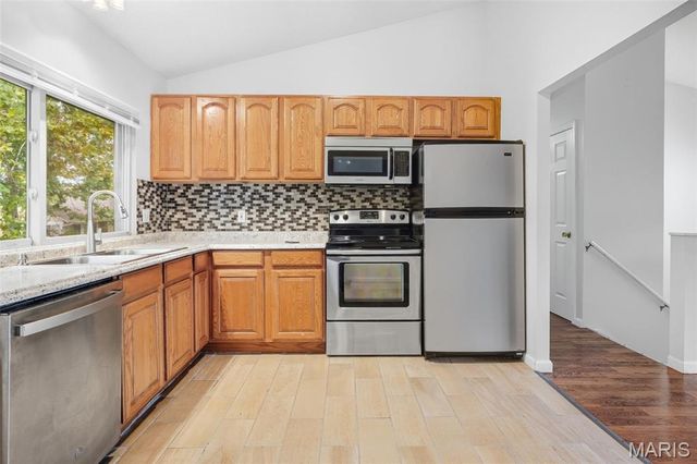 12258 Trailoaks Court, Black Jack, MO 63033