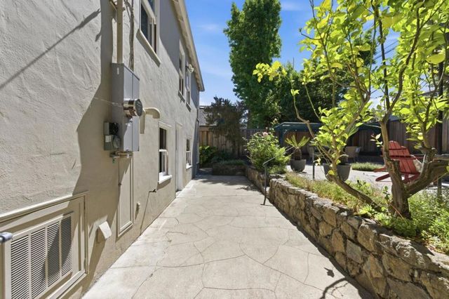 510 Aragon Boulevard, San Mateo, CA 94402