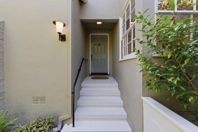 510 Aragon Boulevard, San Mateo, CA 94402