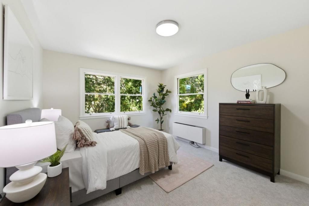 Image 28 of property listing at 510 Aragon Boulevard, San Mateo, CA 94402