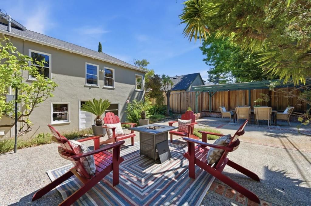 Image 37 of property listing at 510 Aragon Boulevard, San Mateo, CA 94402