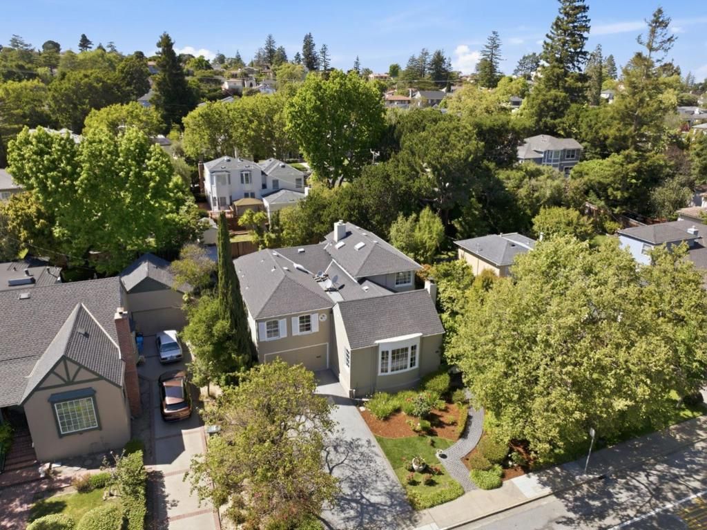 Image 45 of property listing at 510 Aragon Boulevard, San Mateo, CA 94402