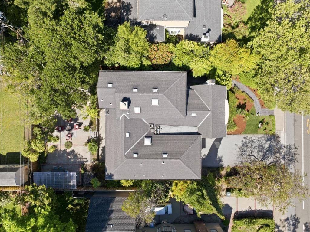 Image 46 of property listing at 510 Aragon Boulevard, San Mateo, CA 94402