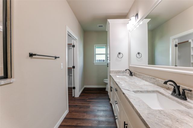 9213 Parkview Circle, Tolar, TX 76476