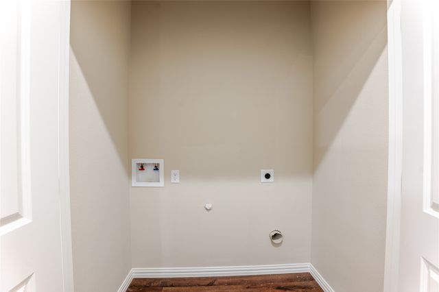 9213 Parkview Circle, Tolar, TX 76476