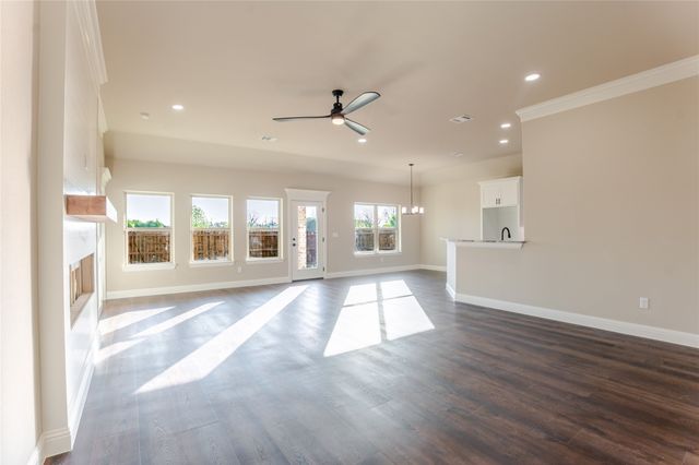 9213 Parkview Circle, Tolar, TX 76476