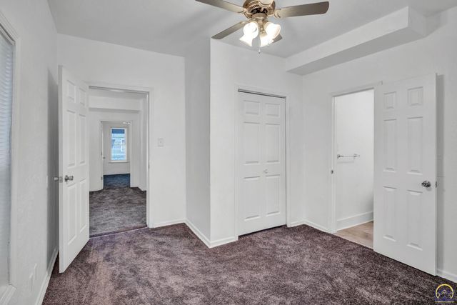 1017 SW 16th ST, Topeka, KS 66604