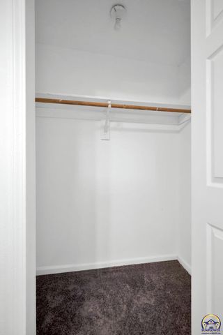 1017 SW 16th ST, Topeka, KS 66604