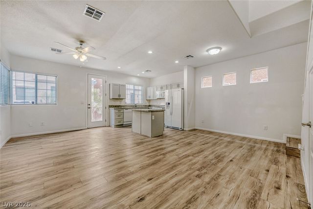 8160 Herring Avenue, Las Vegas, NV 89147