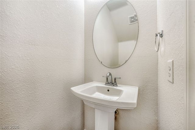 8160 Herring Avenue, Las Vegas, NV 89147