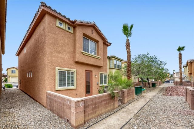 8160 Herring Avenue, Las Vegas, NV 89147