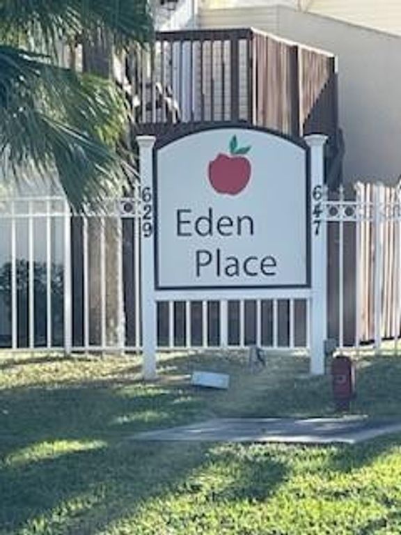 629 Executive Center Drive J204, West Palm Beach, FL 33401