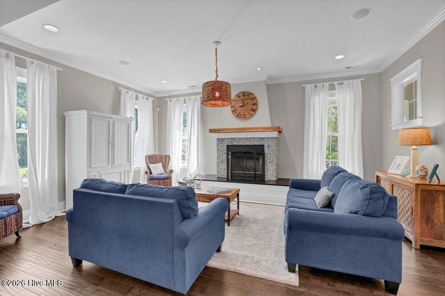 307 Whisper Park Drive, Wilmington, NC 28411