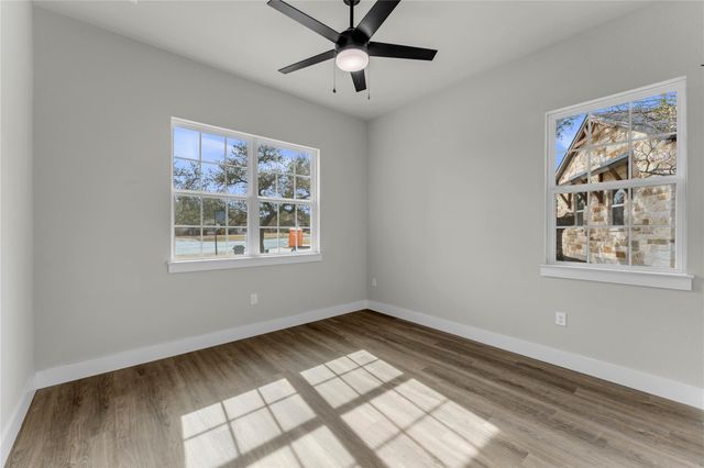 108 Double CIR, Burnet, TX 78611