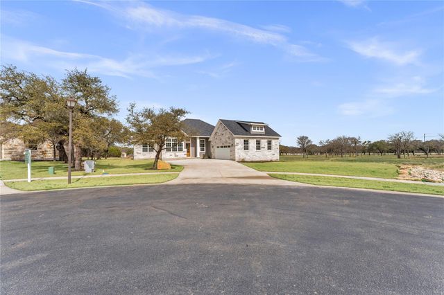 108 Double CIR, Burnet, TX 78611