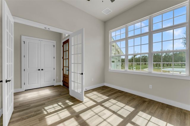 108 Double CIR, Burnet, TX 78611