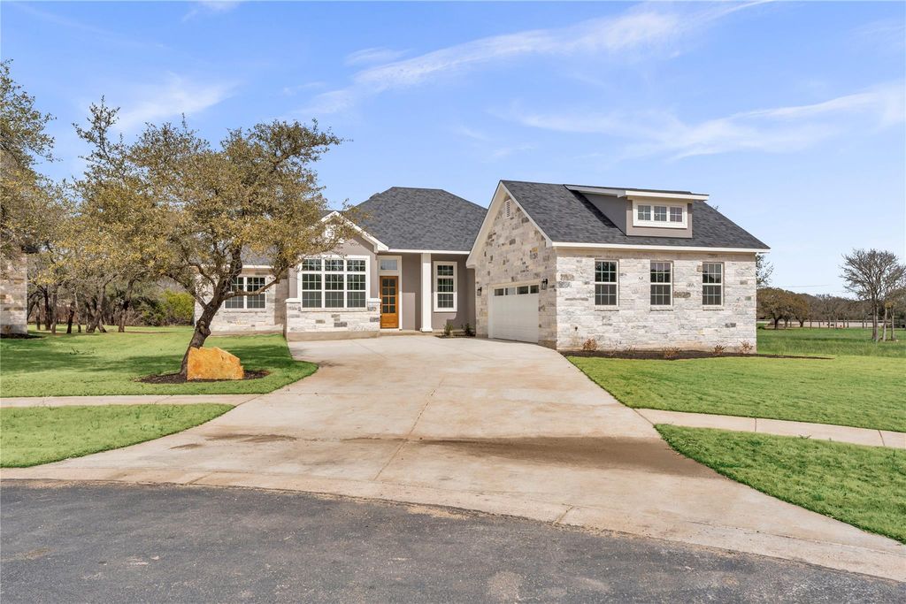 108 Double CIR, Burnet, TX 78611