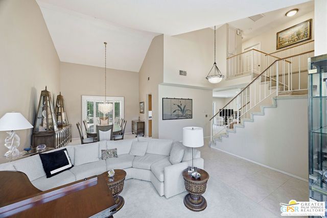 7822 Goldmine Lane, Los Angeles, CA 91406