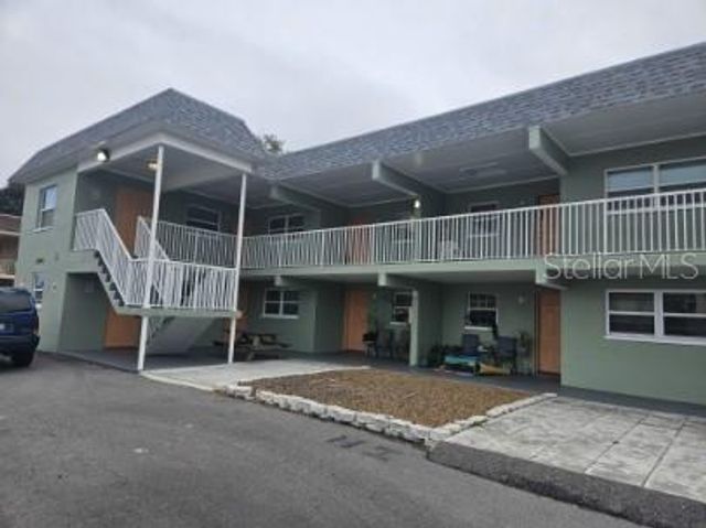 2035 ALPINE ROAD 3, Clearwater, FL 33755