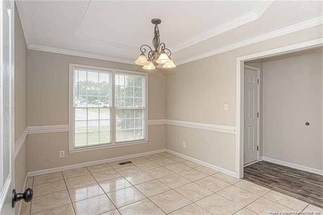 402 ROUNDTRTEE Drive, Fayetteville, NC 28303