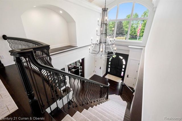 58415 10 Mile Road, South Lyon, MI 48178