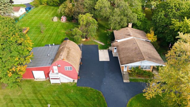 2401 Rohlwing Road, Rolling Meadows, IL 60008