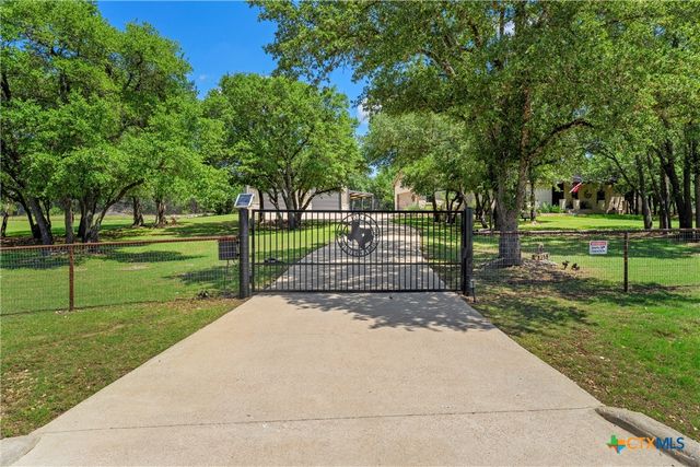 1356 Western Trail, Salado, TX 76571