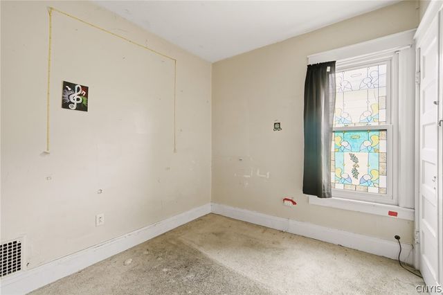 111 Lawrence Street, Syracuse, NY 13208