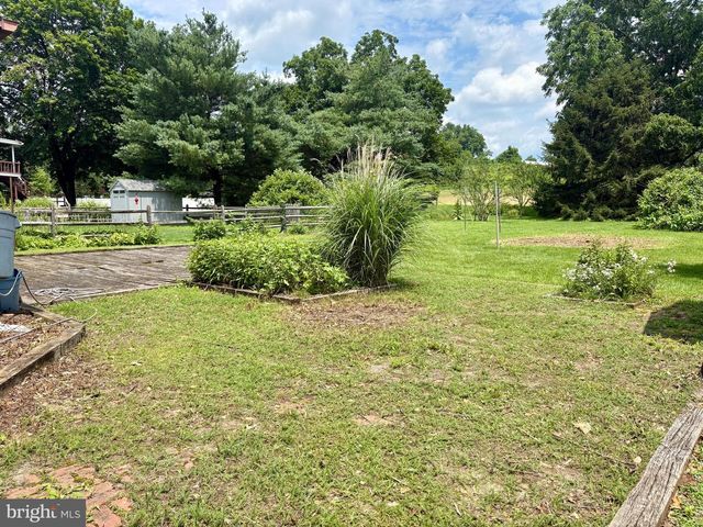 301 MAIN ST, Hulmeville, PA 19047