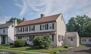 301 MAIN ST, Hulmeville, PA 19047