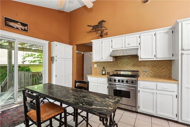 7116 Walnut Street, Kansas City, MO 64114