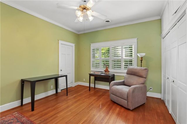 7116 Walnut Street, Kansas City, MO 64114