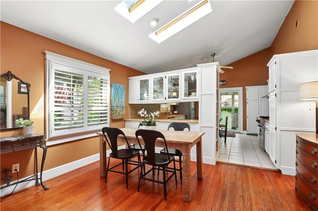 7116 Walnut Street, Kansas City, MO 64114