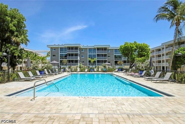 2265 W Gulf DR 320C, Sanibel, FL 33957