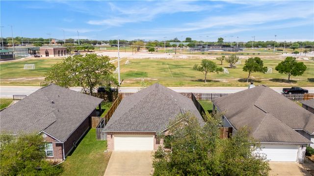 1011 Bougainvillea Street, College Station, TX 77845