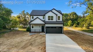 3080 W Newberry Road, Waterford Charter Township, MI 48329