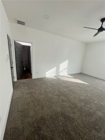 2227 Spyglass Drive, Navasota, TX 77868