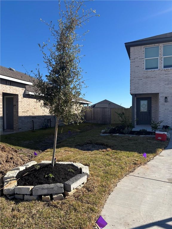 2227 Spyglass Drive, Navasota, TX 77868 — photo 2