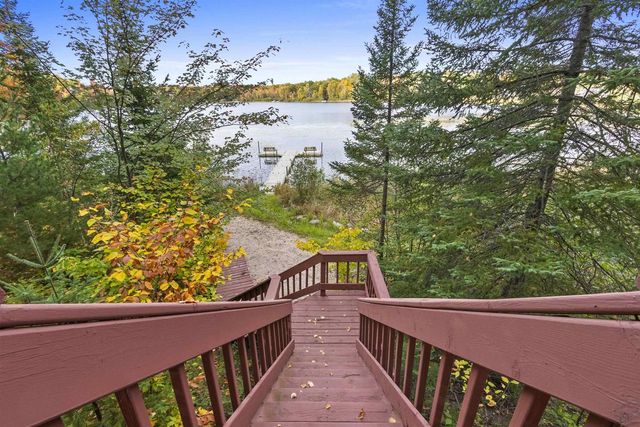 15811 CEDAR RIDGE LANE, Mountain, WI 54149