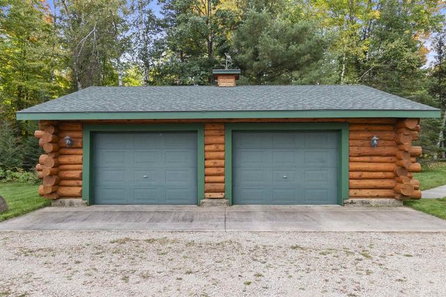 15811 CEDAR RIDGE LANE, Mountain, WI 54149