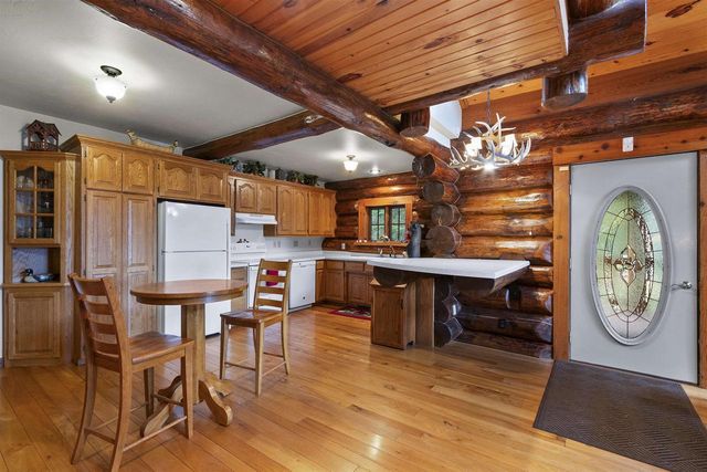 15811 CEDAR RIDGE LANE, Mountain, WI 54149