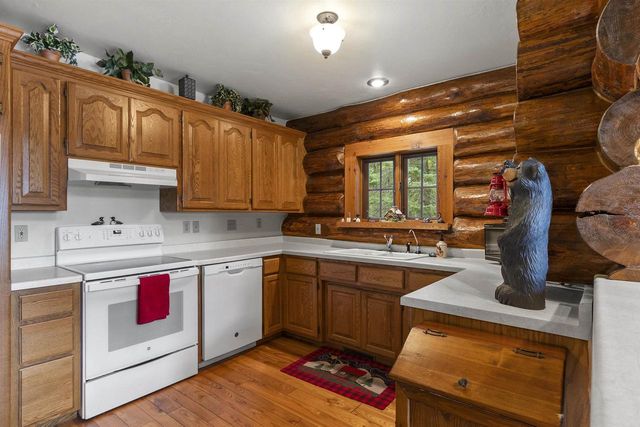 15811 CEDAR RIDGE LANE, Mountain, WI 54149
