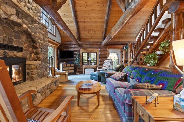 15811 CEDAR RIDGE LANE, Mountain, WI 54149