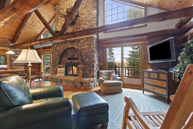 15811 CEDAR RIDGE LANE, Mountain, WI 54149