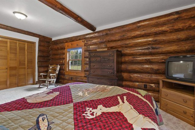 15811 CEDAR RIDGE LANE, Mountain, WI 54149