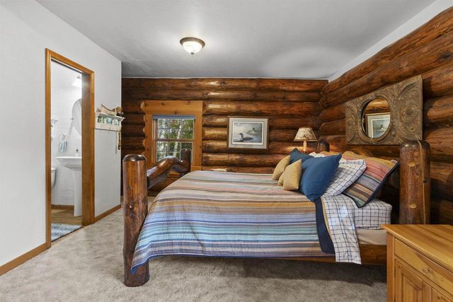 15811 CEDAR RIDGE LANE, Mountain, WI 54149