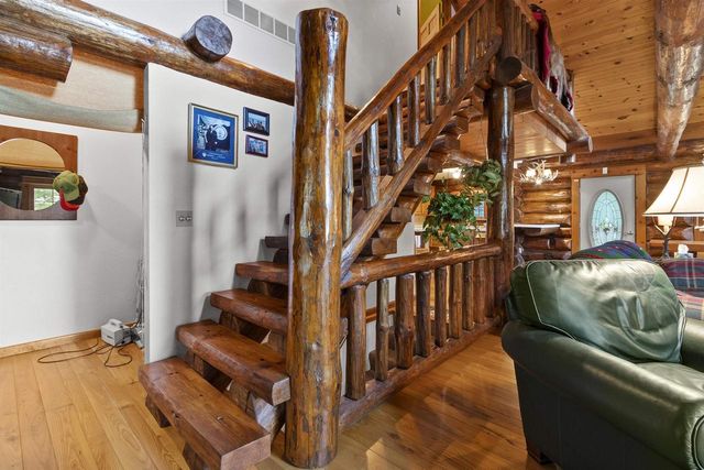 15811 CEDAR RIDGE LANE, Mountain, WI 54149