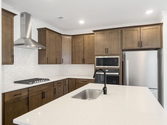 101 Gray Pine Lane, Summerville, SC 29483